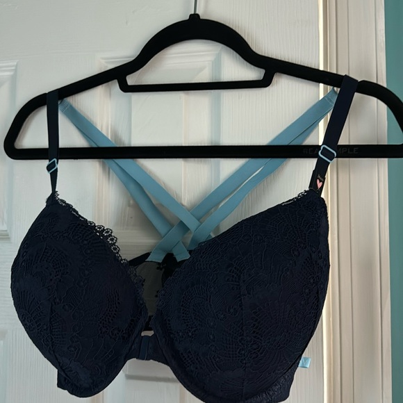 NWT cross strap front close lightly lined Demi bra 36DD - Picture 3 of 5